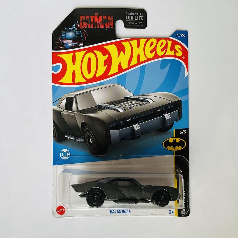 Hot Wheels Batmobile - The Batman 2022 (Cinza - 178/250) - Carro